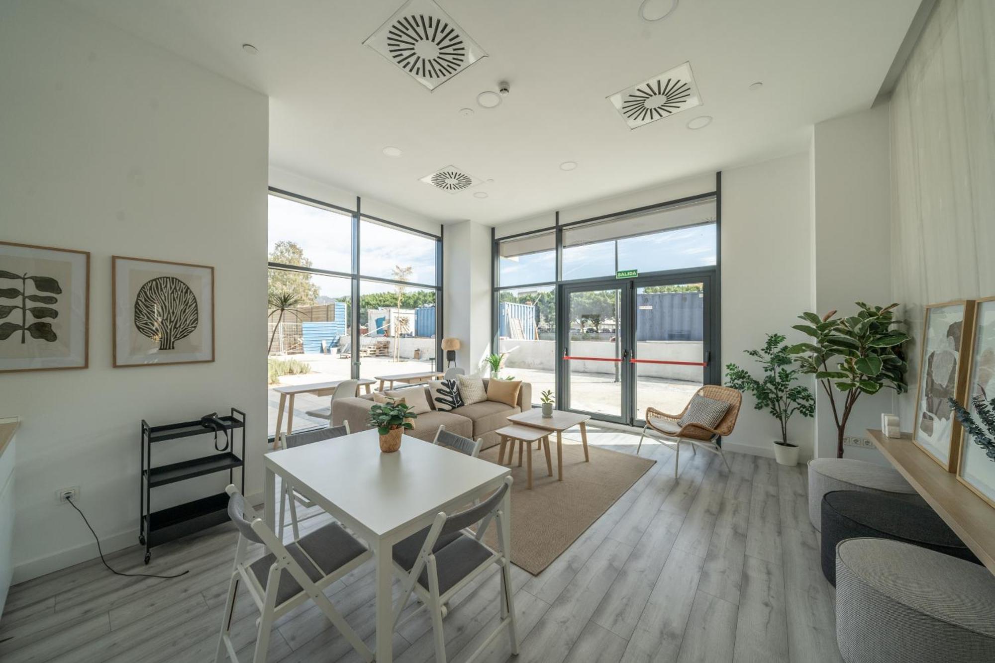 Xpce Urban 4 Skyline - Free Parking *