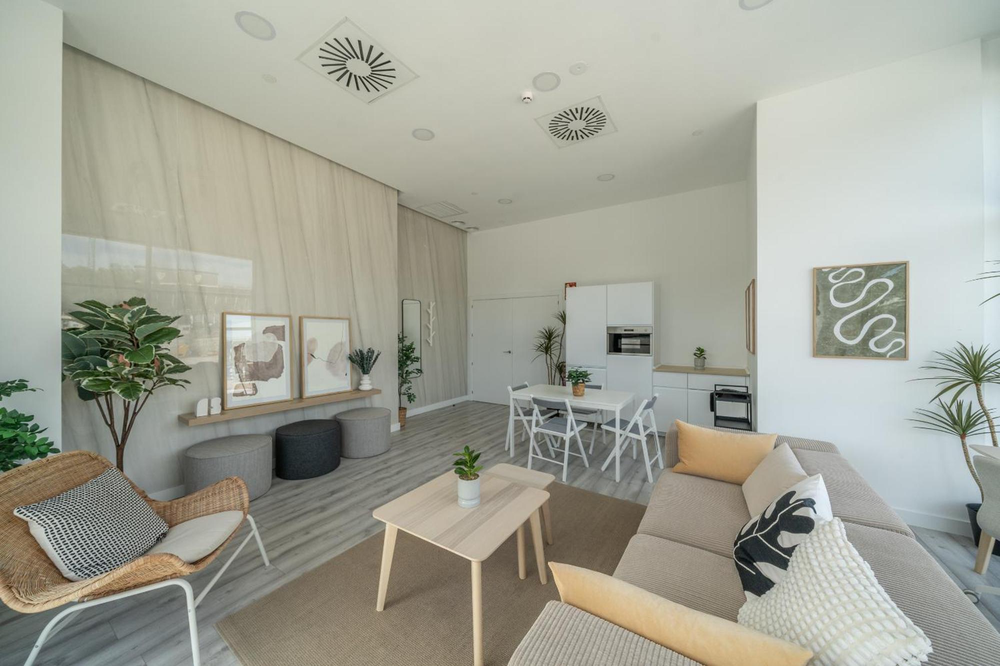 Xpce Urban 4 Skyline - Free Parking